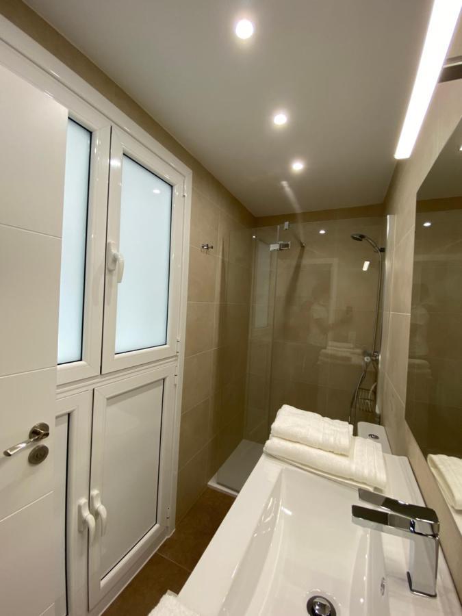 Beautiful Apartment Ondarreta Beach سان سيباستيان المظهر الخارجي الصورة